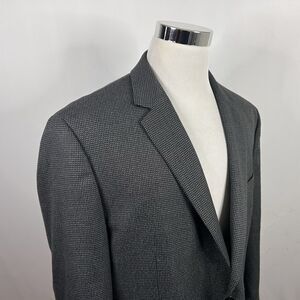 IZOD 48R Sport Coat Gray Knit Poly Rayon Blend Two Button Lined Double Vented